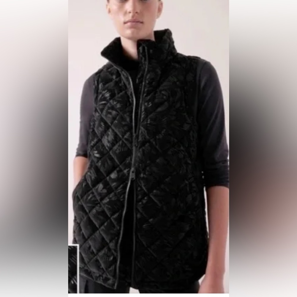 Athleta Whisper Featherless Down Velvet Vest